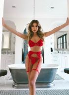 Афина, 8 978 191-37-51 купить проститутку в Ялте (Афина, рост: 170, вес: 55)